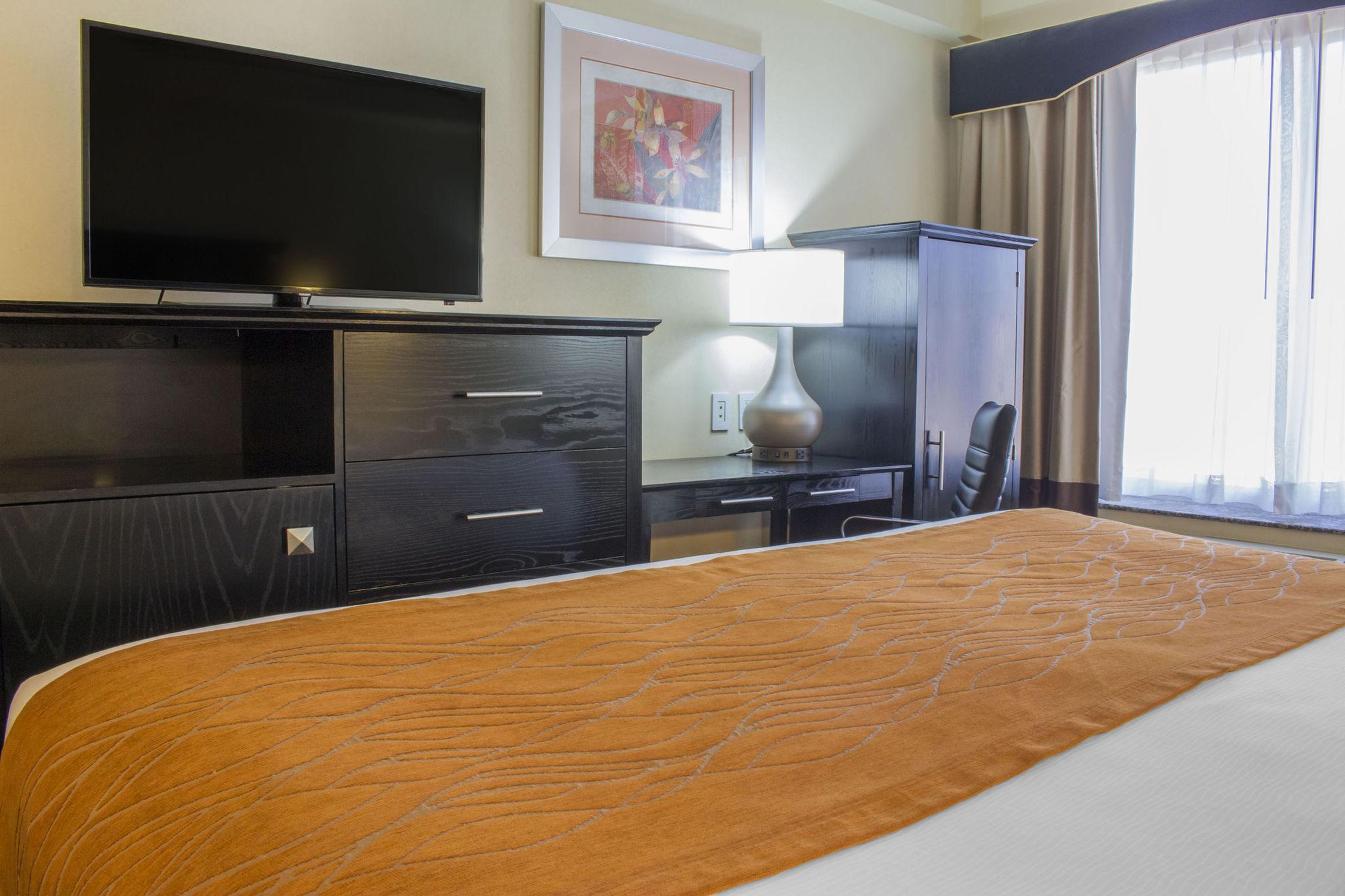 Comfort Inn & Suites Laguardia Airport New York Exterior photo